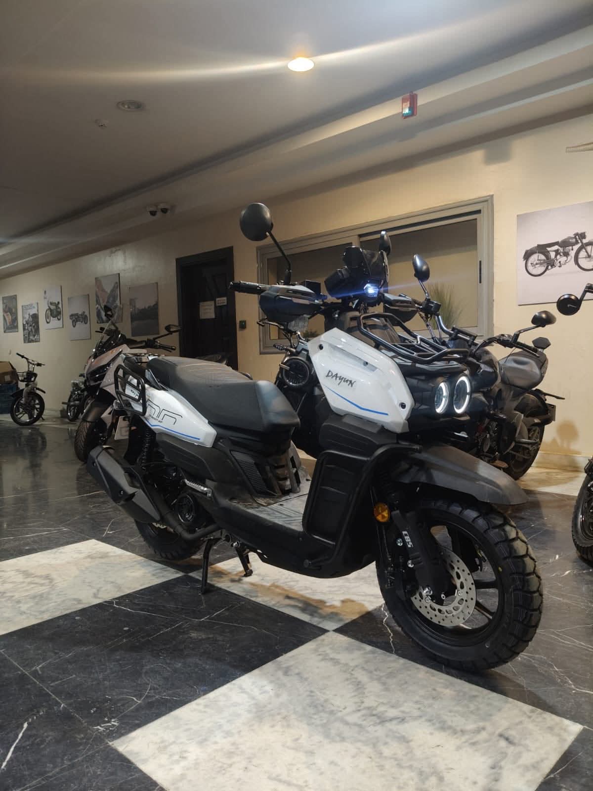 اسكوتر دايو كيت 200 cc انجكشن 